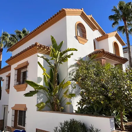 Couette-café Casa Limon, Boutique Bed And Breakfast, Adults Only