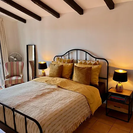 Casa Limon, Boutique Bed And Breakfast, Adults Only Couette-café